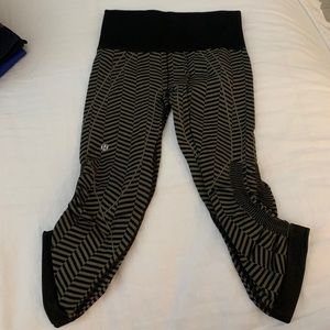 Lululemon leggings 21”